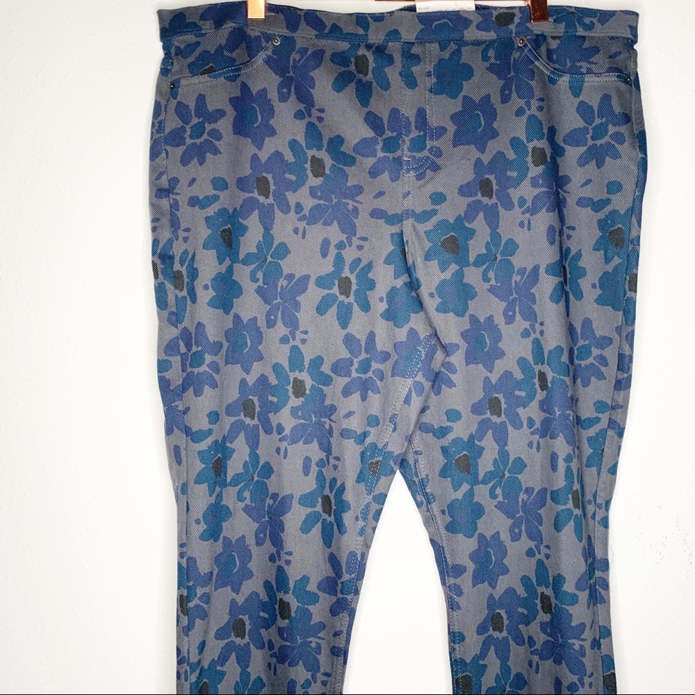Hue Leggings Mod Floral Stretch Denim Plus Size - Picture 4 of 9